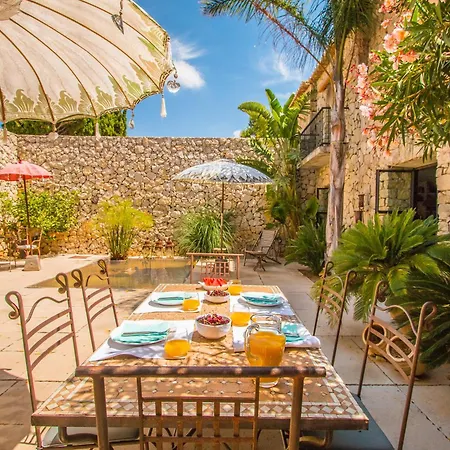 Villa Monserrat By Abahana Luxe *